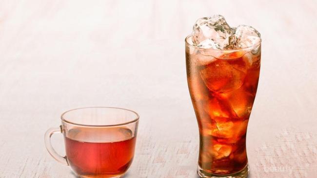 Es Teh vs Teh Anget, Ternyata Ini yang Lebih Baik Diminum Lho!