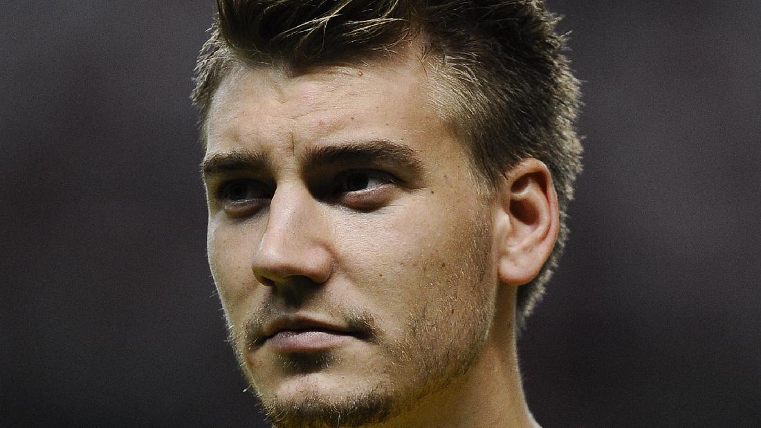 Eks Arsenal dan Juventus Niklas Bendtner Nyaris Jadi Korban Penusukan