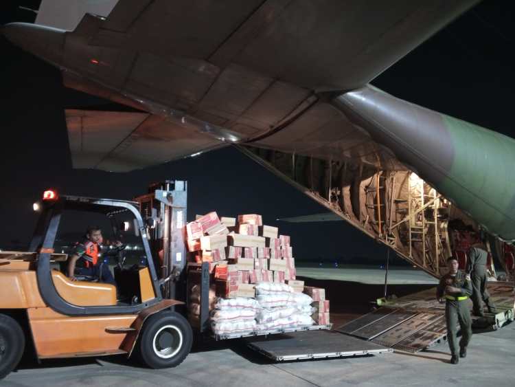 Panglima TNI Kirim Bantuan Kemanusiaan  ke Puncak – Papua Tengah