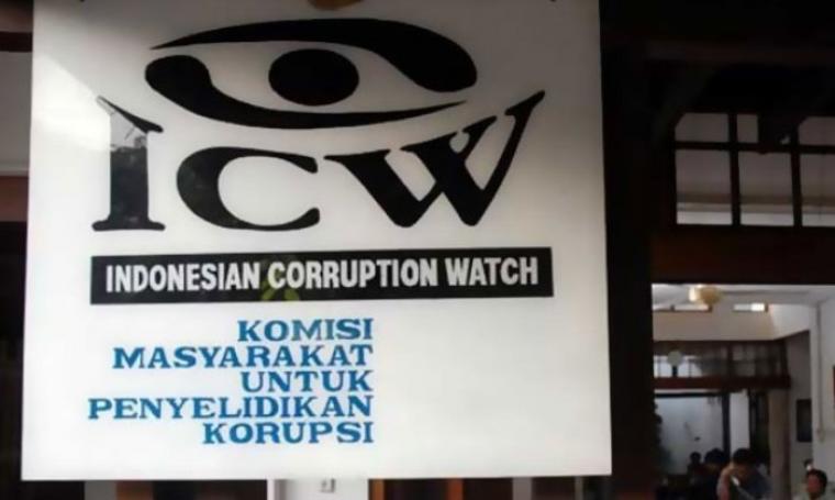 24/11/2021 · sebelumnya, anggota komisi iii dpr ri sahroni membagikan unggahan video yang menyebut ibunda arteria yang tengah dimaki oleh seorang wanita. ICW Anggap Logika Berpikir Arteria Salah Terkait OTT