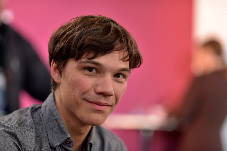 Sebastian urzendowsky is an actor, zodiac sign: Sebastian Urzendowsky Alchetron The Free Social Encyclopedia