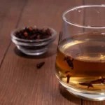 ماء القرنفل.. ماذا يحدث لجسمك إذا شربته يومياً؟