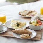 عشرة أطعمة في الفطور تمنح طاقة طوال اليوم عشرة أطعمة في الفطور تمنح طاقة طوال اليوم