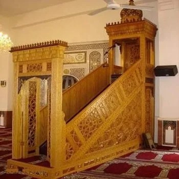 في مشهد أبكى المصلين.. خطيب يُتوفى بعد خطبة الجمعة مباشرةً في مشهد أبكى المصلين.. خطيب يُتوفى بعد خطبة الجمعة مباشرةً