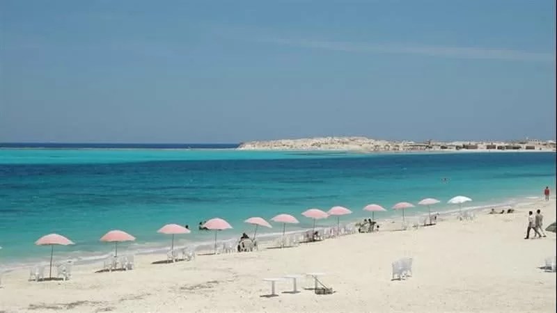 لليوم الثالث على التوالى منع السباحة علي شواطئ مطروح