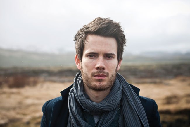 Ein kalender, eine lateinische grammatik . INTERVIEW: JOHANNES STRATE âIch bin mit absolutem