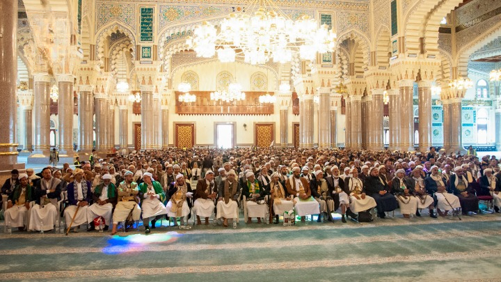 لقاء موسع للعلماء والخطباء بأمانة العاصمة تحت شعار “بهويتنا الإيمانية ننتصر لقضيتنا الفلسطينية” لقاء موسع للعلماء والخطباء بأمانة العاصمة تحت شعار “بهويتنا الإيمانية ننتصر لقضيتنا الفلسطينية”
