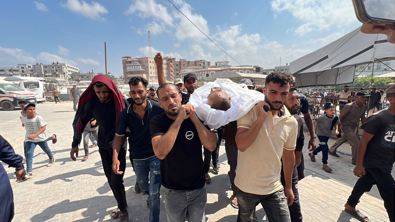 4 شهداء وإصابات بقصف صهيوني على مناطق متفرقة في غزة