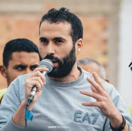بسبب ظروف الدراسة.. أحمجيق يضرب عن الطعام وإدارة السجن توضح بسبب ظروف الدراسة.. أحمجيق يضرب عن الطعام وإدارة السجن توضح