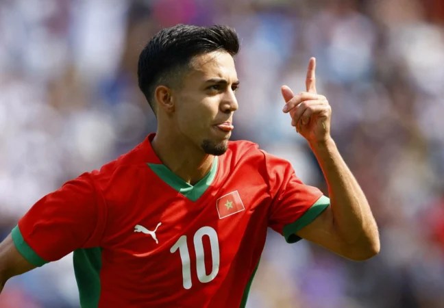 وهبي يستدعي إلياس أخوماش للالتحاق بتجمع المنتخب الوطني المغربي وهبي يستدعي إلياس أخوماش للالتحاق بتجمع المنتخب الوطني المغربي
