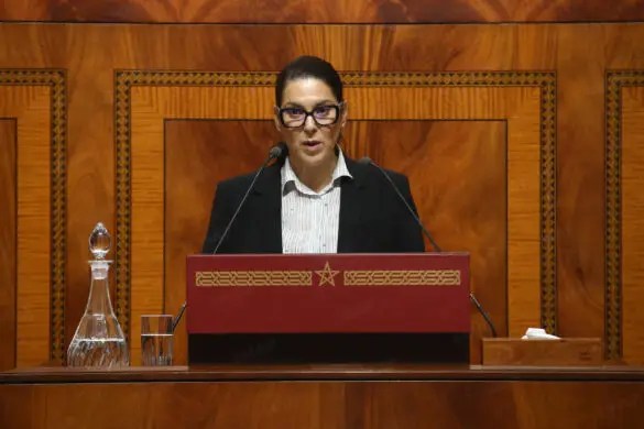 ظهير شريف يفوض لرئيسة الحكومة فاطمة الزهراء المنصوري تدبير إدارة الدفاع الوطني