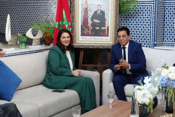 الاتحاد الدستوري يختار المساندة النقدية من خارج الحكومة والاحتفاظ على استقلالية قراره