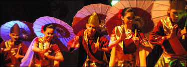 tari piring | amaadat