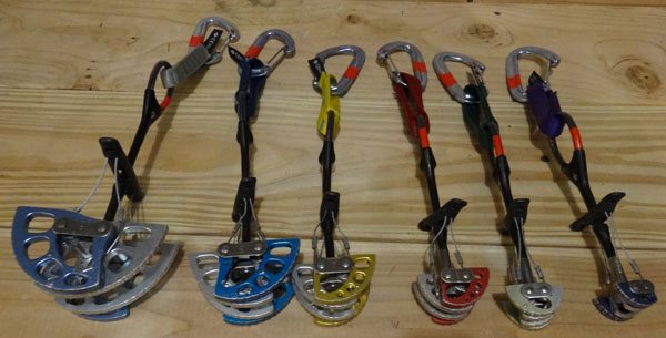 Corde, imbraghi, rinvii, moschettoni, caschi, discensori, piccozze, ramponi, zaini, tende e tanti altri prodotti. Black Diamond Camalot C4 Cams Review - A Mountain Journey