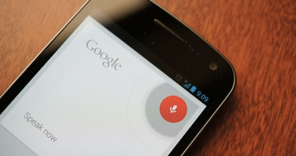 Google Sprachassistent schlägt in einigen Test den Sprachassistenten Siri von Apple. Foto: apfelearth.com.