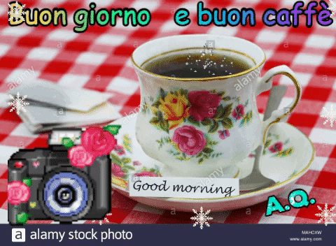 Gif Buongiorno Caffe Puoi Scaricare Questa Gif Gratis E Altre Gif Animate Per Auguri Del Buongiorno E Buona Giornata Con Un Bel Caffe Fumante Qui Ducimus