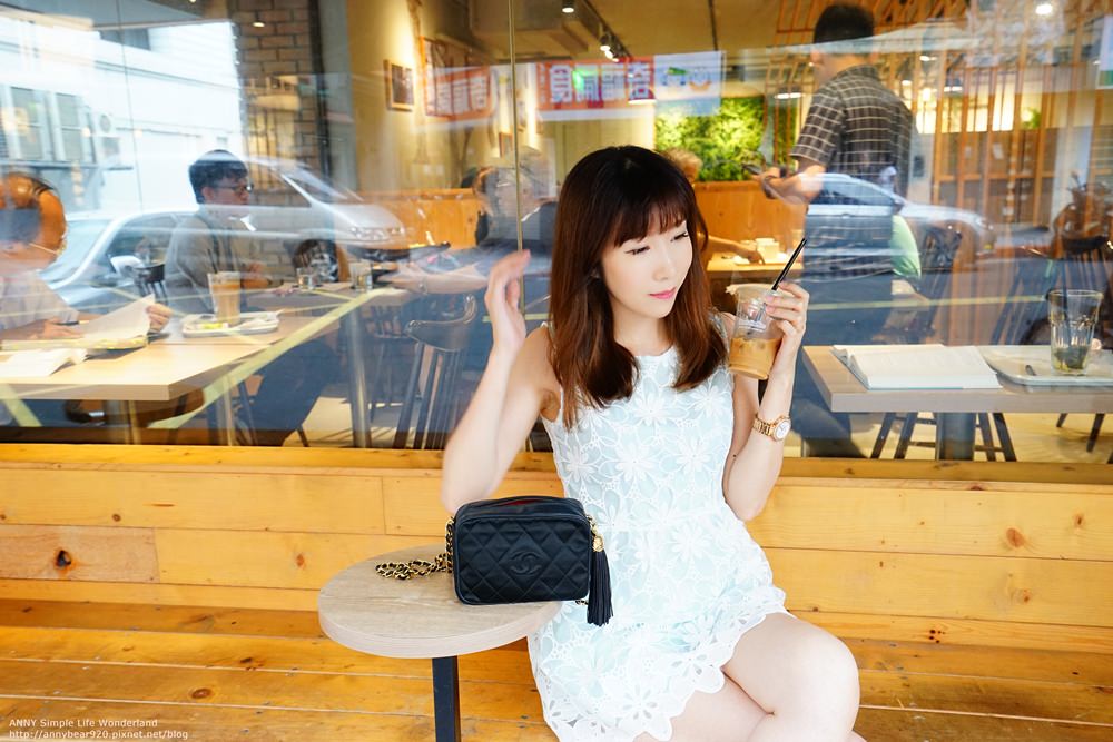 【精品】大阪精品街。大阪二手精品Mademoiselle♥Chanel金鍊古董流蘇包