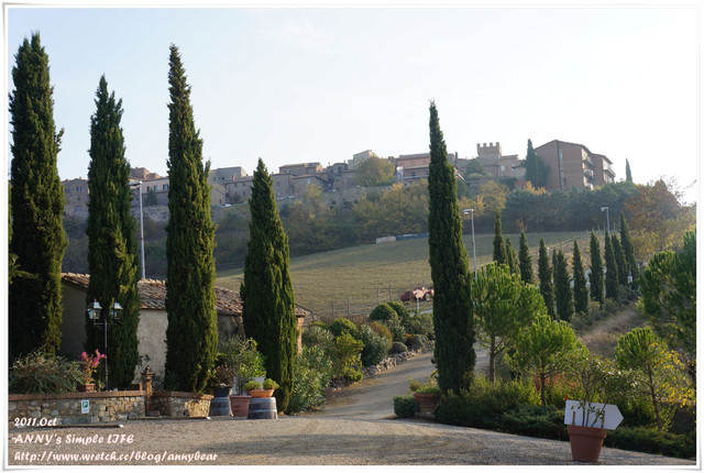 【義大利蜜月】好美的莊園早晨 ♥ 莊園。周老爹中式午餐☆