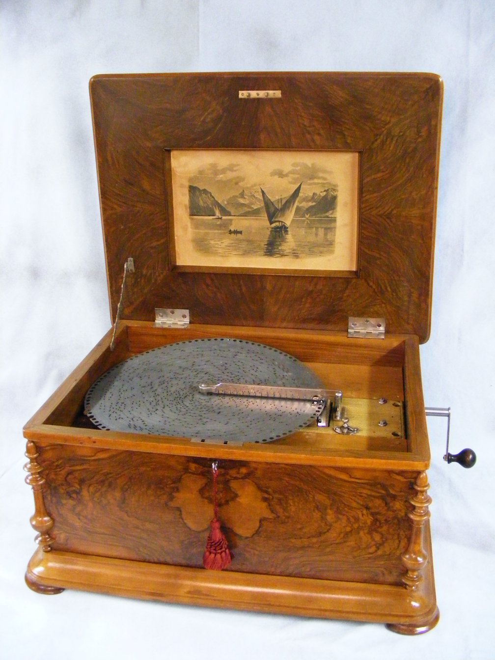 Lagu berjudul bad liar dipopulerkan oleh band rock asal amerika, imagine dragons. Bill Wineburghs Music Boxes For Sale - Song Chord Lyrics