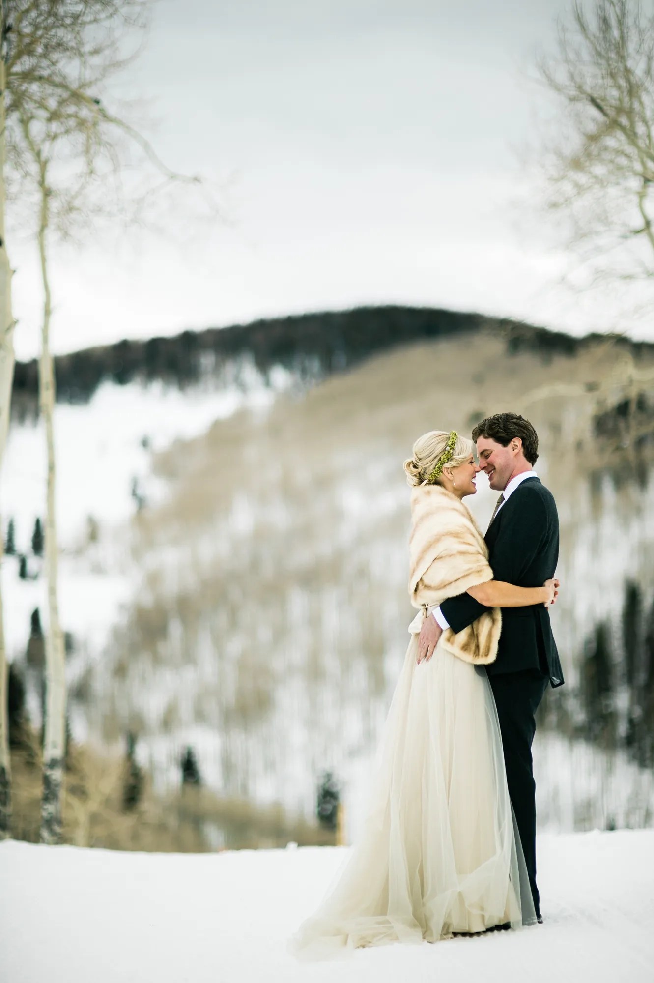 With thousands of affordable wedding bands, you can discover the best wedding bands for your budget and celebration. A Gold Winter Wedding at Trappers Cabin in Beaver Creek