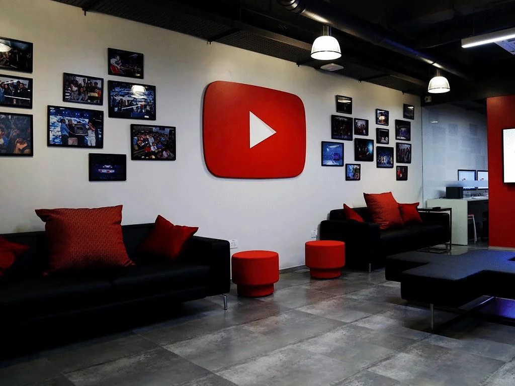 Get some inspiration on your youtube studio background with these amazing ideas. Youtube Studio Crosses 100 Million Download Milestone Appedus