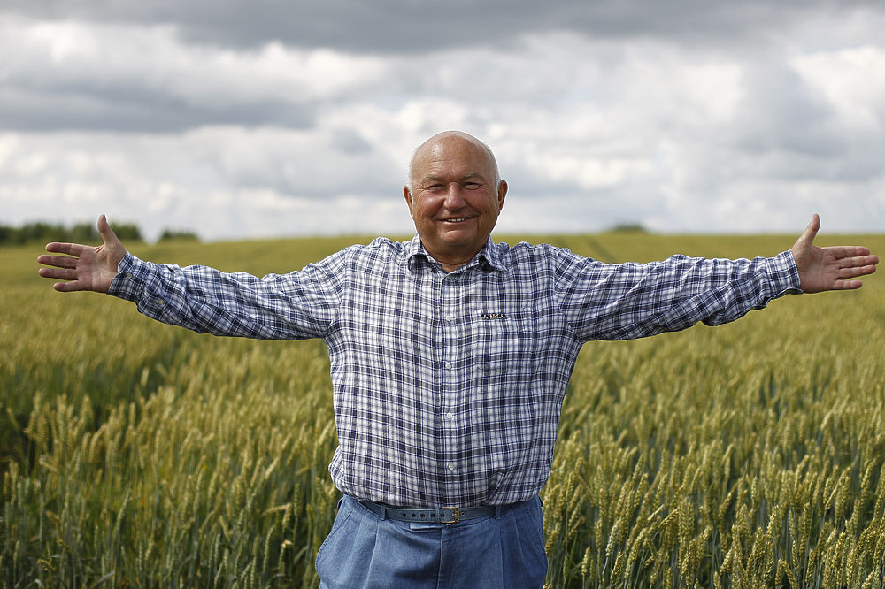 Yury mikhailovich luzhkov was a russian politician who served as mayor of moscow from 1992 to 2010. ÐÑÐ¶ÐºÐ¾Ð² Ð®ÑÐ¸Ð¹ ÐÐ¸ÑÐ°Ð¹Ð»Ð¾Ð²Ð¸Ñ: Ð³Ð´Ðµ Ð¾Ð½ ÑÐµÐ¹ÑÐ°Ñ Ð¶Ð¸Ð²Ñ'Ñ, Ð¿Ð¾Ð´Ð±Ð¾ÑÐºÐ° ÑÐ¾ÑÐ¾