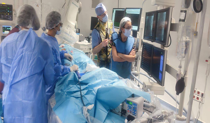 نجاح طبي جديد بالمستشفى الجامعي ابن الجزار ..
