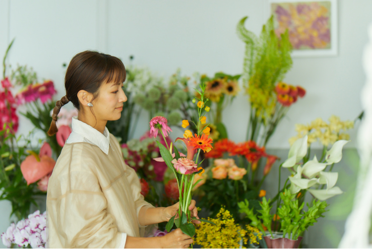 MELROSE５０周年の記事が公開されました。
