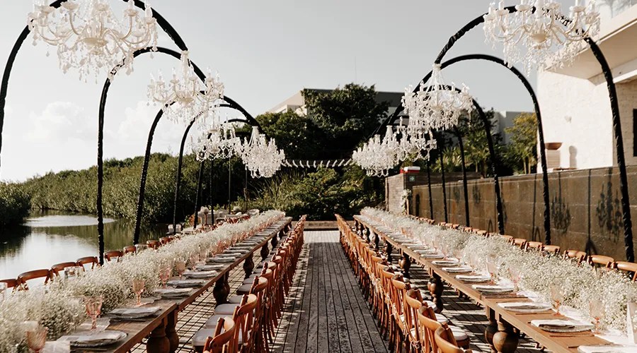 Just got these vintage wash stands in.now available for rent for your shabby chic/vintage weddings or events. Vintage Wedding Rentals Cancun Furniture Event Rental Party Decor In Cancun Archive Rentals