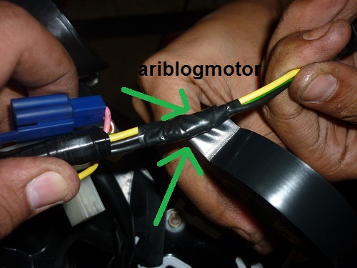 Kalau ada yang masih bingung enak mana sistem injeksi dengan karburator, bisa pertimbangkan hal berikut. Matiin Aho Nvl Pasang Saklar Old Vixion Di Nvl Aripitstop Com