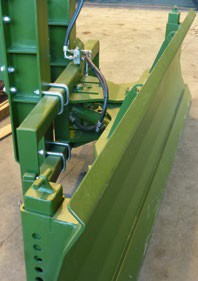 Armtrac 75T-230
