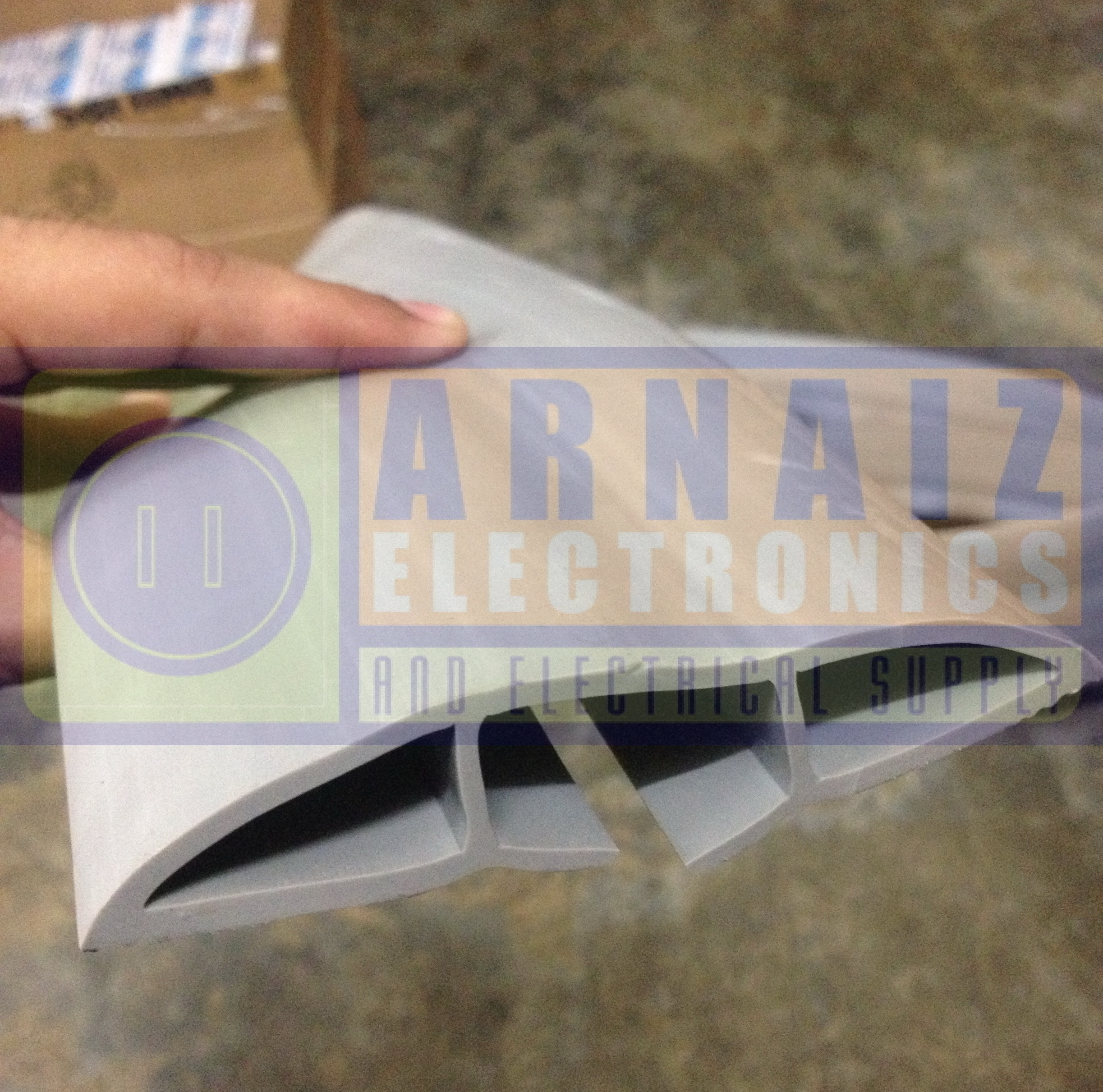 Kss Soft Wiring Duct Rubber Floor Moulding Molding 1.8m Arnaiz