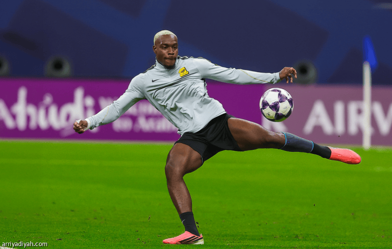 الاتحاد.. فيسينج يترقب تقرير إيليخينيا