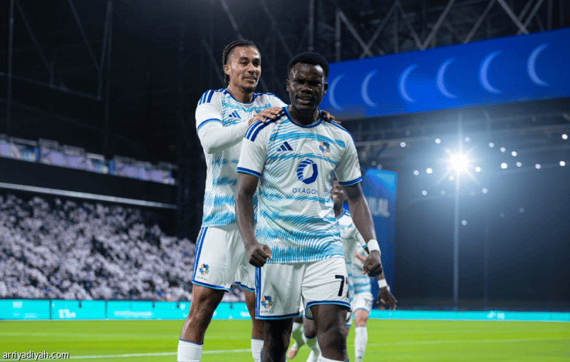 قياسي الأهلي في مأمن.. نيوم يوقف رقم الهلال بانتصار تاريخي