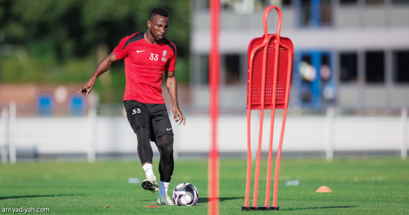 قبل النصر.. كينيونيس يسبق القدساويين إلى الرياض