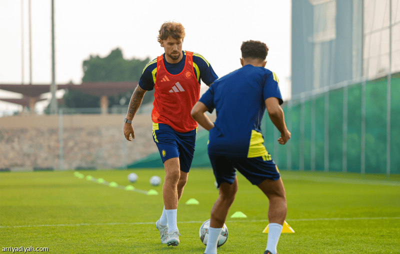 النصر يطير وتوصيات تبقي مارتينيز