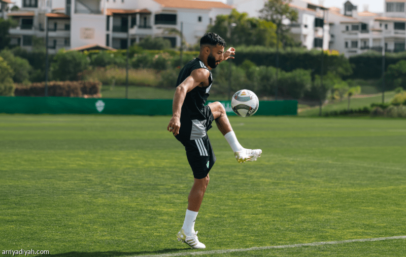 الأهلي.. شواطئ لشبونة تجهز أبوالشامات