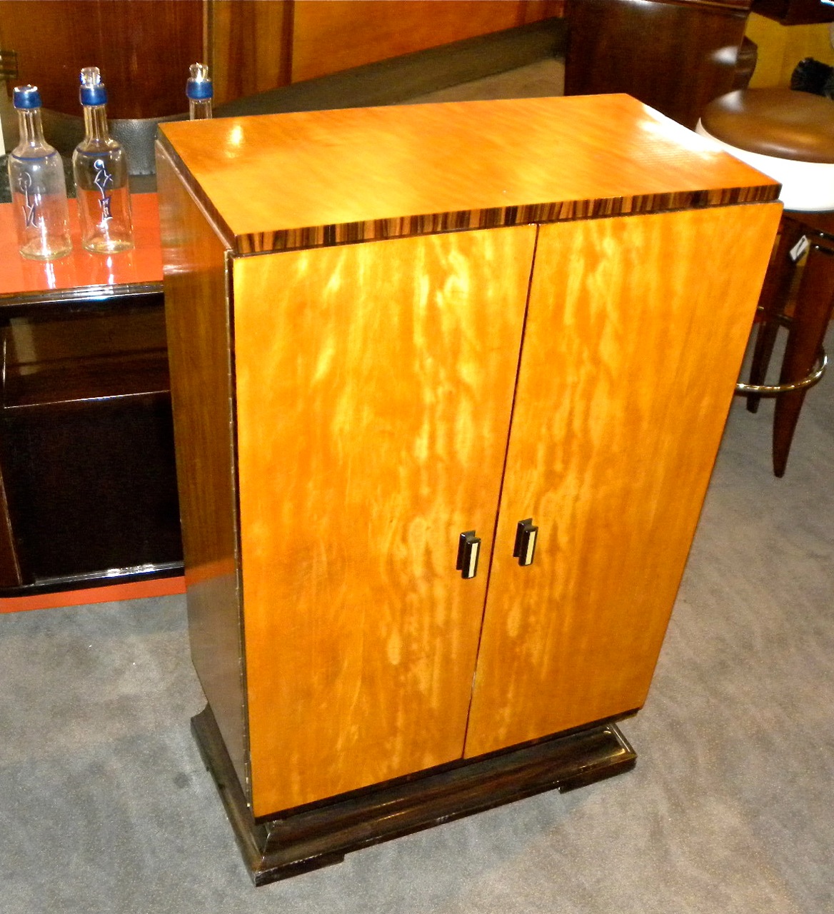 Looking for new bedroom accessories? Art Deco Bar / Cabinet | Sold Items Bars | Art Deco Collection