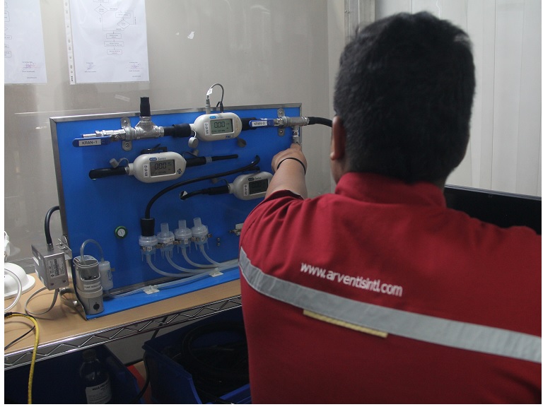 Kami hadir sebagai perusahaan jasa yang bergerak dibidang kalibrasi, pelatihan, konsultasi, perbaikan alat ukur, perawatan alat ukur, dan pengadaan alat ukur melalui perdagangan umum. Jasa Kalibrasi Particle Counter Alat Ukur Hvac Arventis