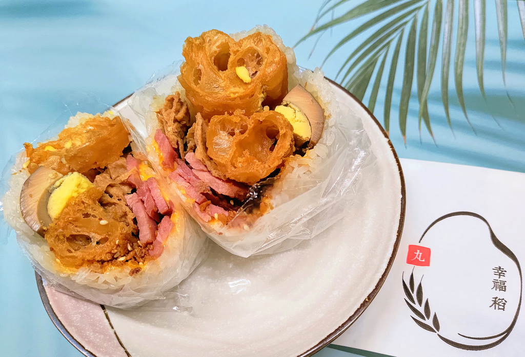 彰化飯糰【幸福稻飯丸】內包有店家手抄的滷豆皮 | 叉燒起司飯丸、控肉飯丸，周末還有限定口味