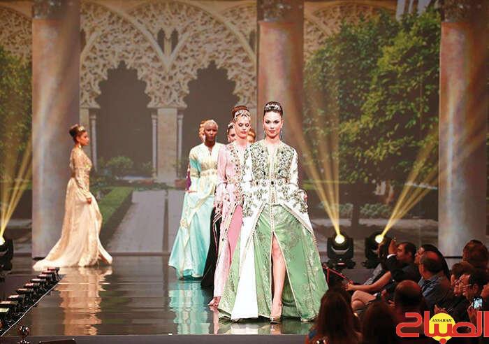 القفطان المغربي يتألق خلال الأسبوع الإفريقي لليونسكو القفطان المغربي يتألق خلال الأسبوع الإفريقي لليونسكو