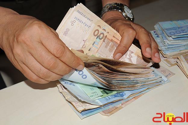 التحقيق في قروض مشبوهة بـ 10 ملايير