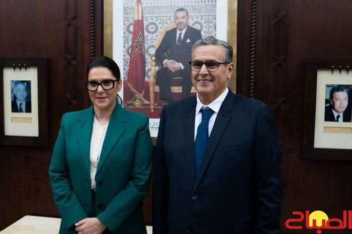 المنصوري تتسلم رئاسة الحكومة من أخنوش