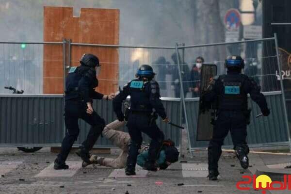 مواجهات عنيفة تهز فرنسا.. إيقاف ألف شخص واستنفار 70 ألف شرطي