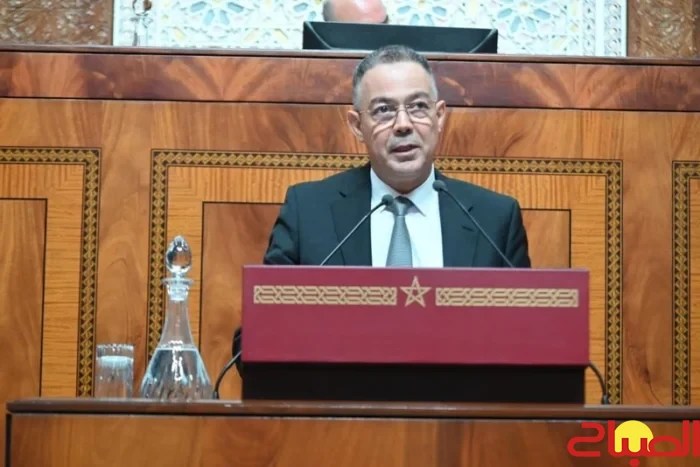 لقجع يكشف إجراءات مالية جديدة تشمل الأجور ومعاشات التقاعد