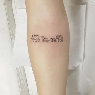Si Possono Fare Dei Tatuaggi Nel Periodo Di Allattamento? 320_x_320_webp