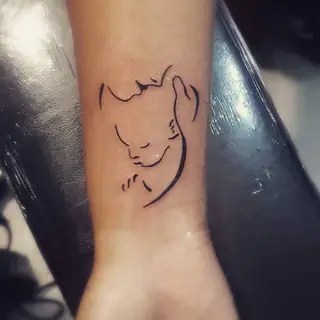 Si Possono Fare Dei Tatuaggi Nel Periodo Di Allattamento? 320_x_320_webp
