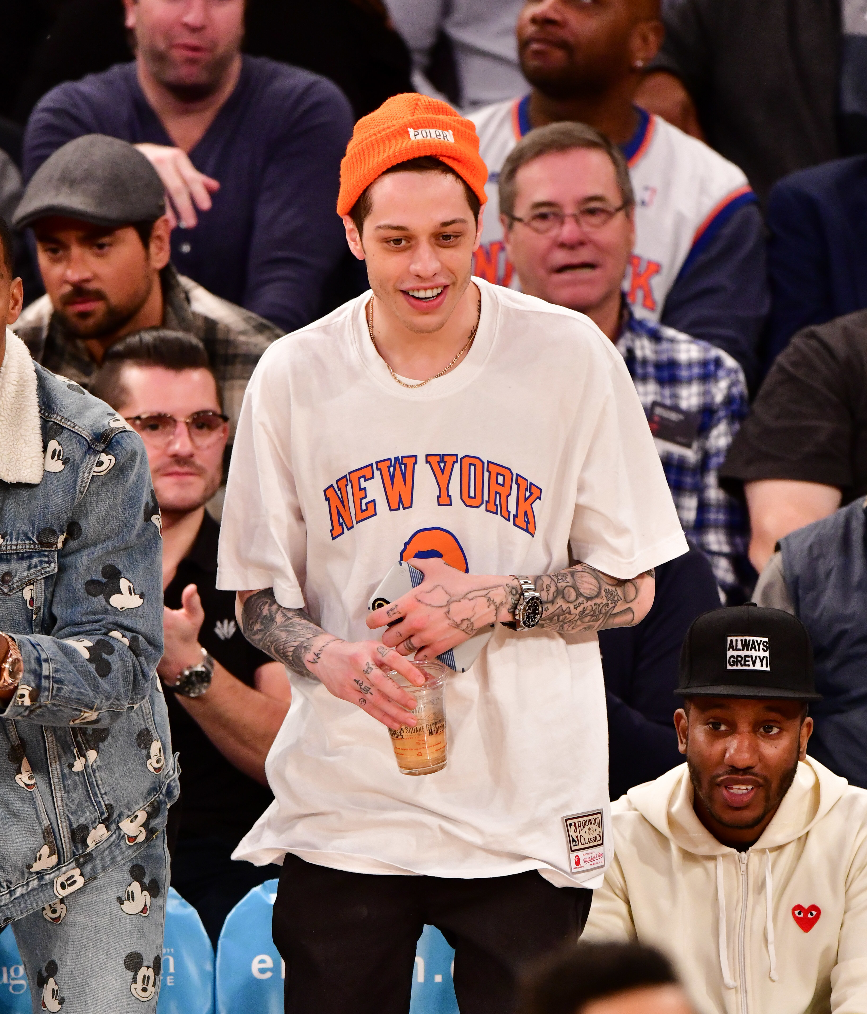 Keeping up with the kardashians is available to stream on peacock. Pete Davidson Returns To Instagram Paper