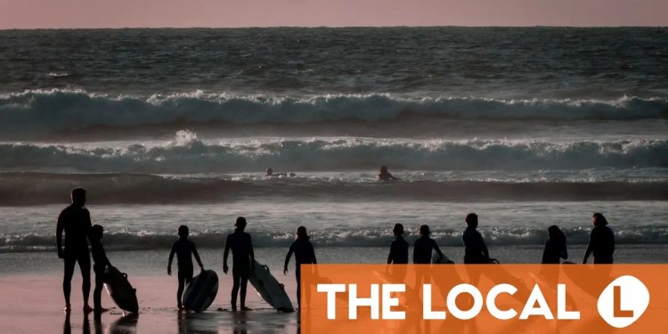 EXPLAINED: The rules for setting up a surf school in Spain