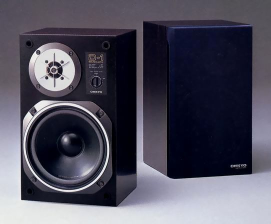 Vintage onkyo essay 2way bookshelves speaker 80watts 6ohms made in malaysia in good working condition superb smooth powerful bass reflex carbon fiber coated . ONKYO D-1
